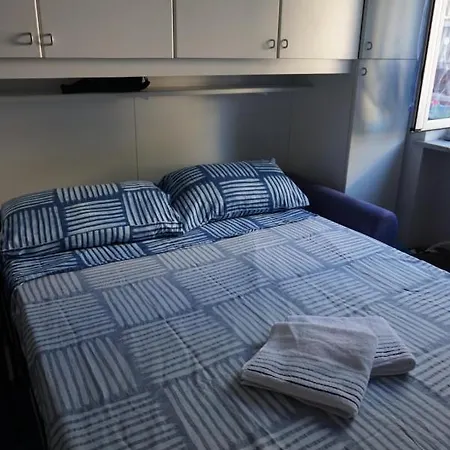 Delfino Blu Apartment San Bartolomeo Al Mare